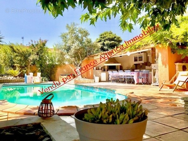 Maison à CANET-EN-ROUSSILLON