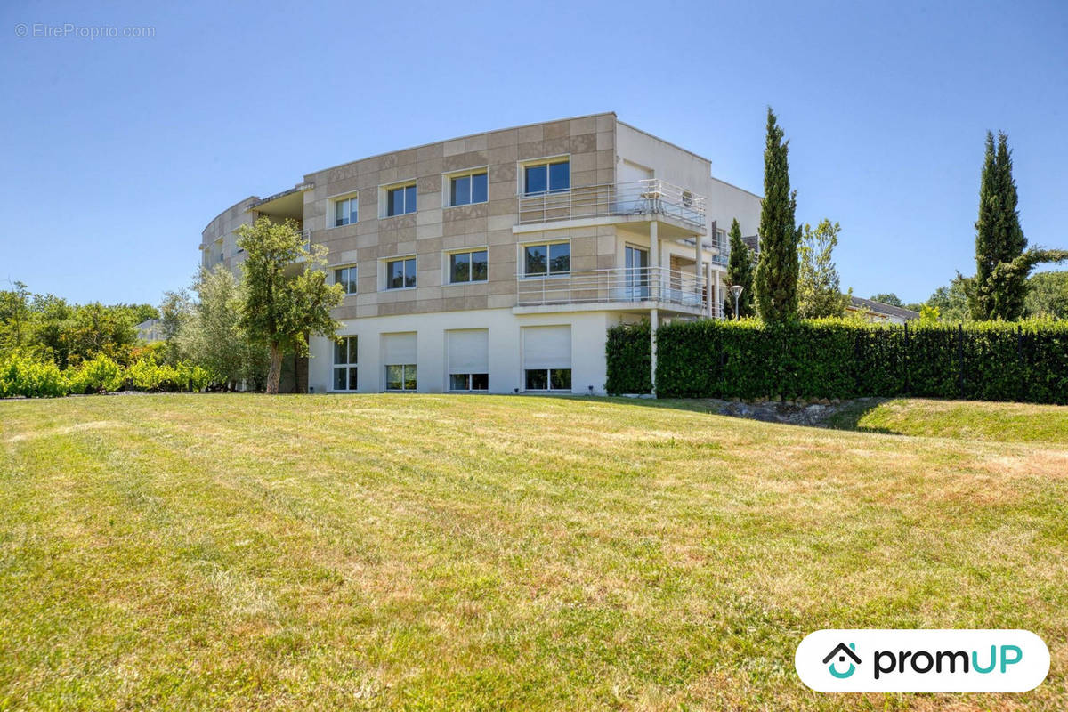 Appartement à PELLOUAILLES-LES-VIGNES