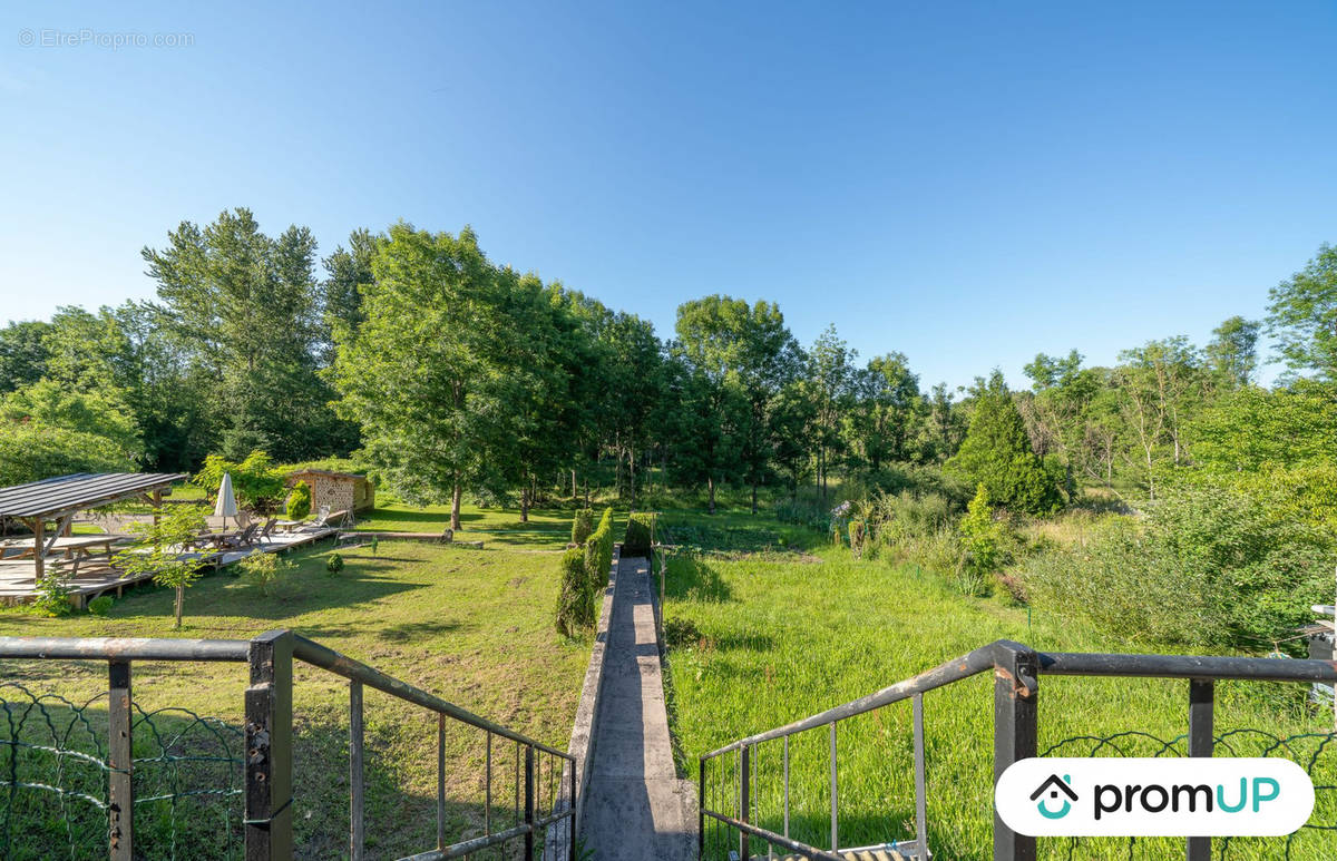 Appartement à MONTHUREUX-SUR-SAONE