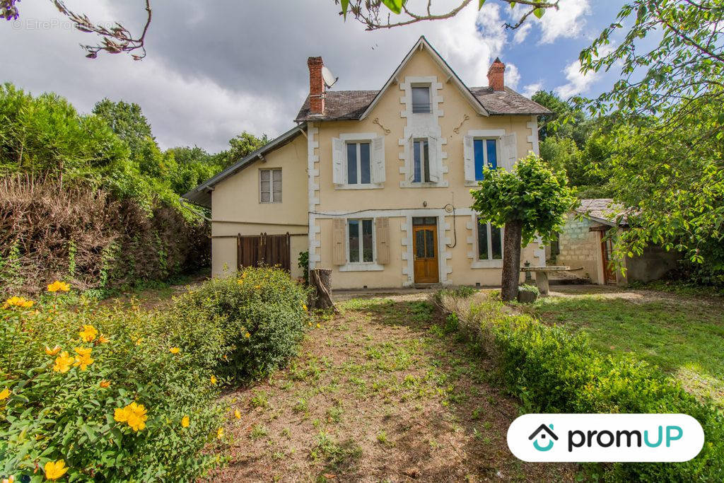 Maison à LE LARDIN-SAINT-LAZARE