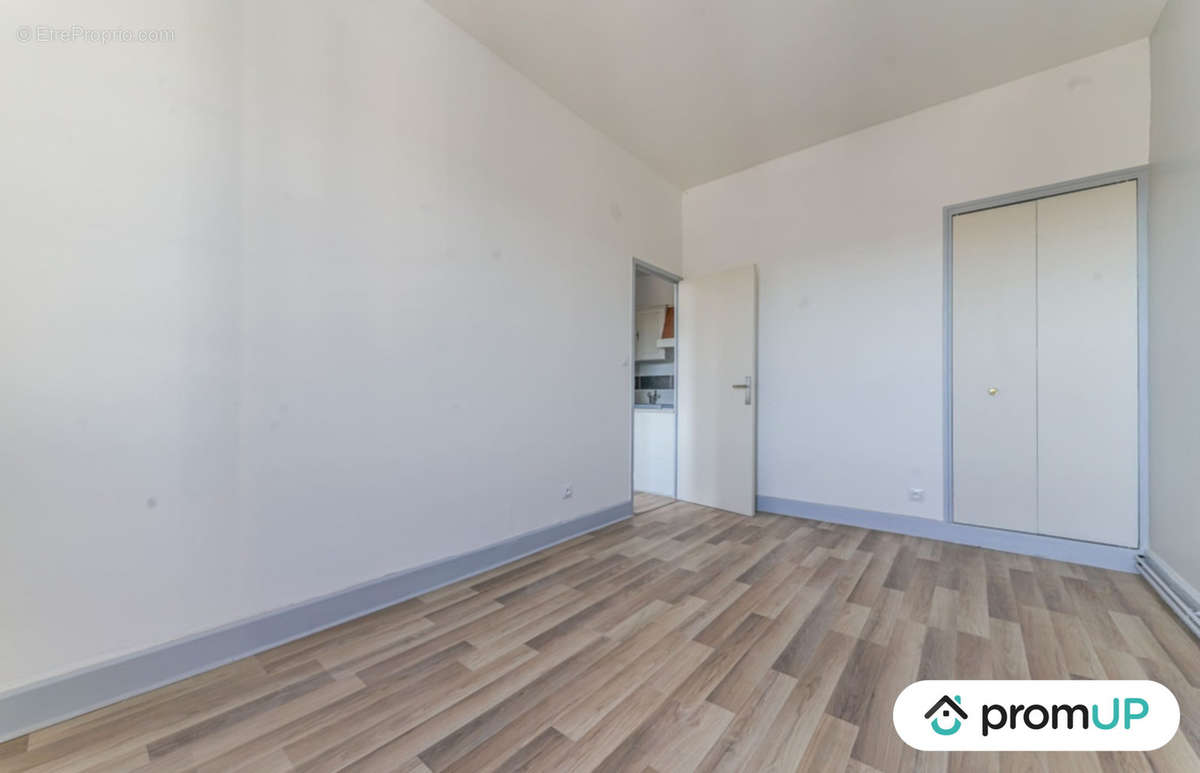 Appartement à SAINT-AMAND-MONTROND