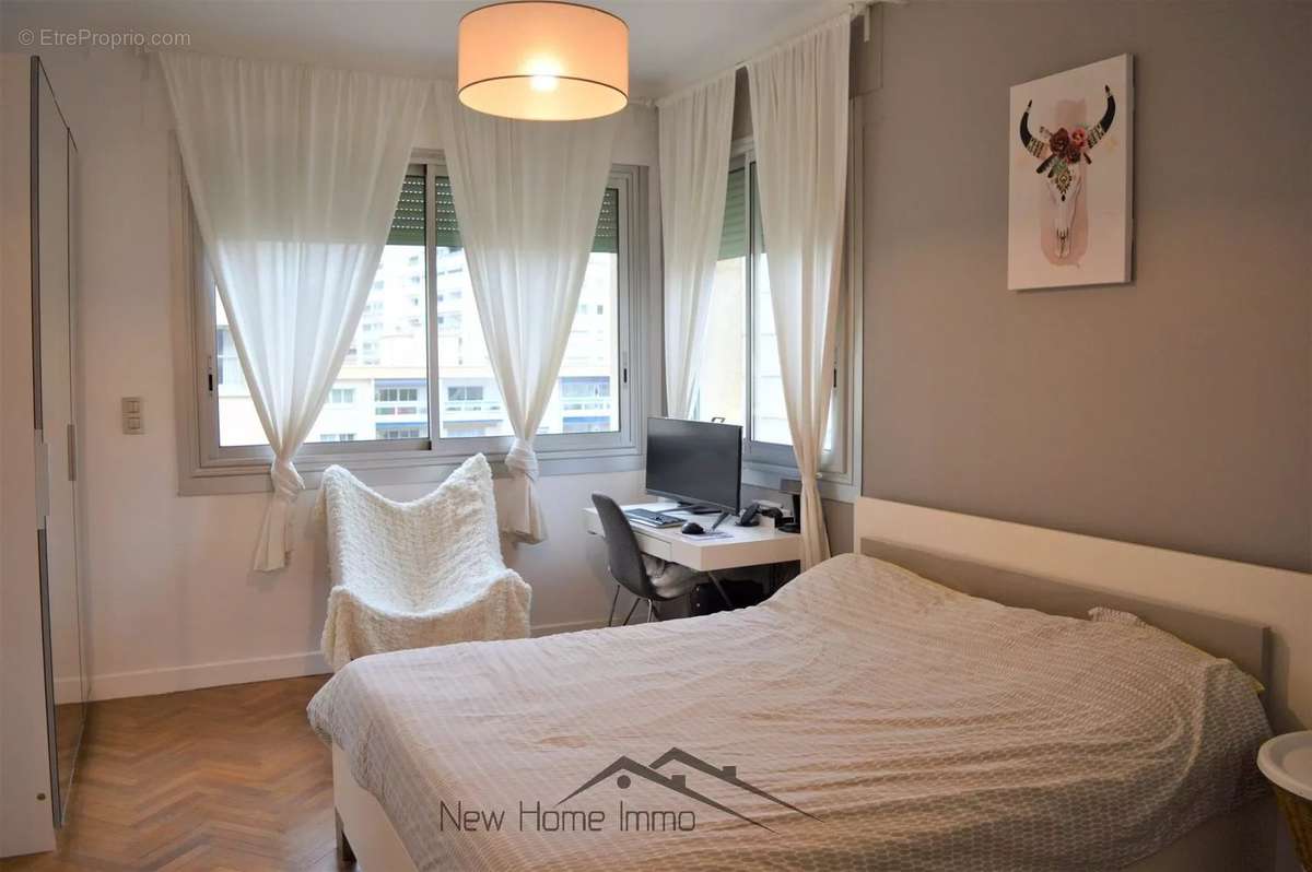 Appartement à MARSEILLE-8E