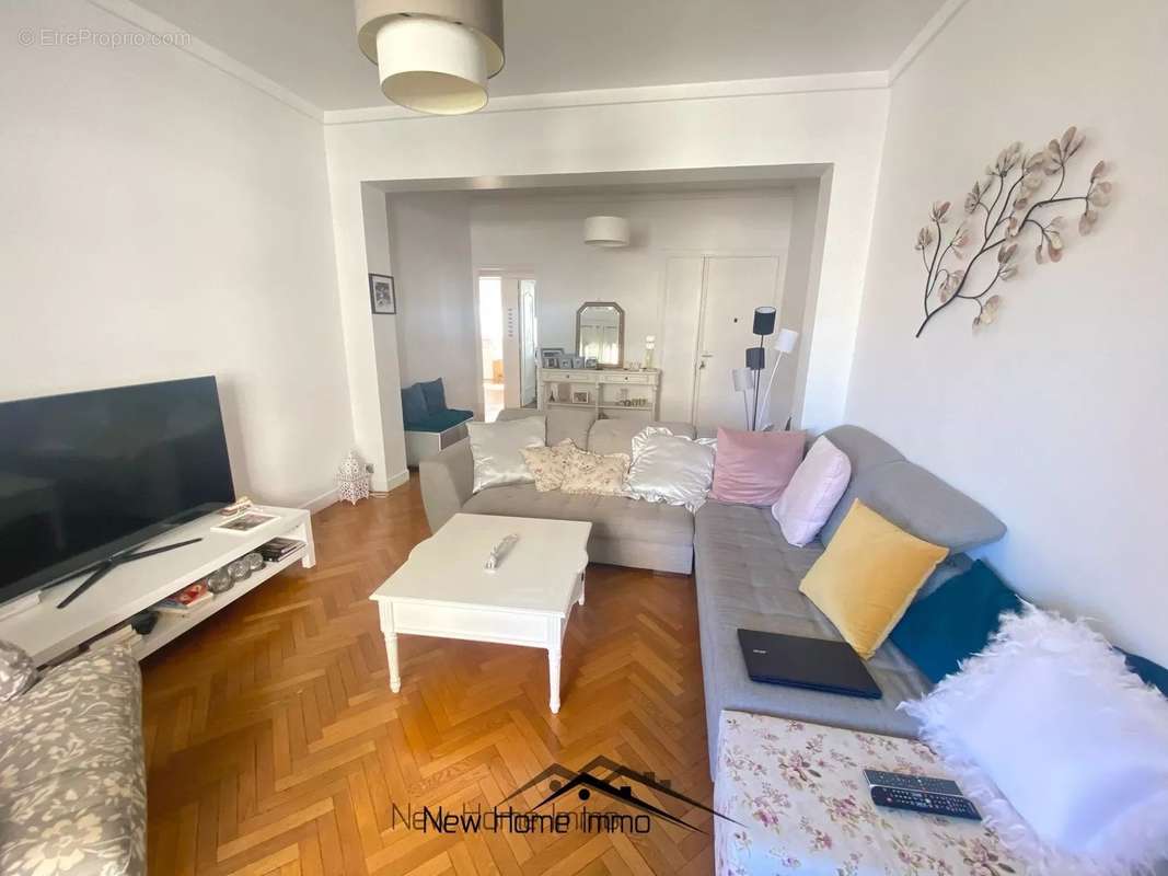 Appartement à MARSEILLE-8E