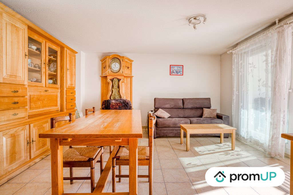 Appartement à SAINT-PIERRE-EN-FAUCIGNY