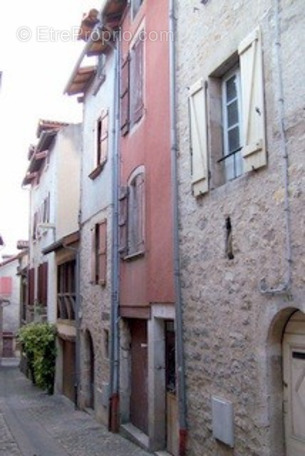 Maison à VILLEFRANCHE-DE-ROUERGUE