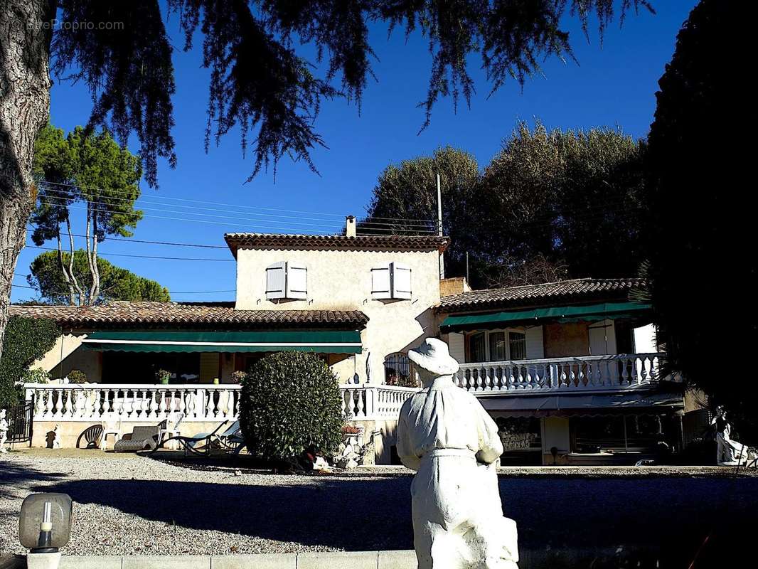 Maison à ANTIBES