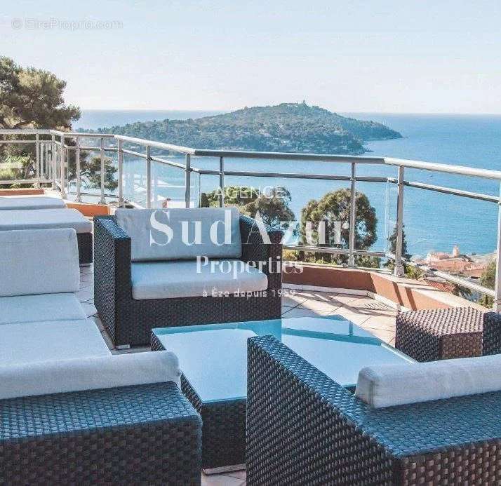 Appartement à VILLEFRANCHE-SUR-MER