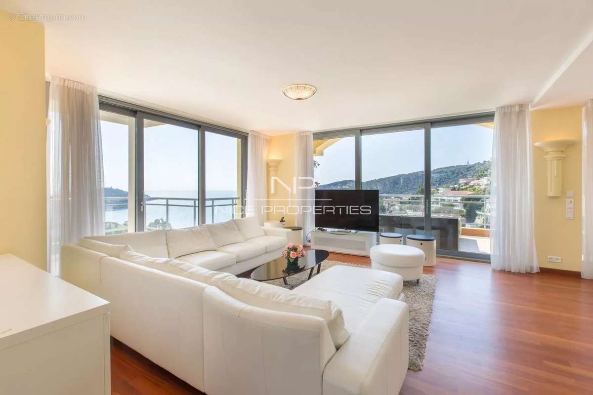 Appartement à VILLEFRANCHE-SUR-MER