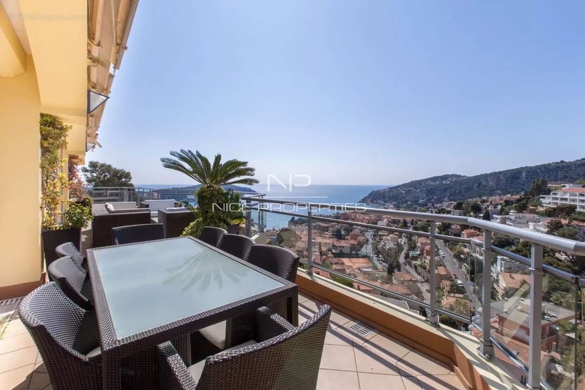 Appartement à VILLEFRANCHE-SUR-MER