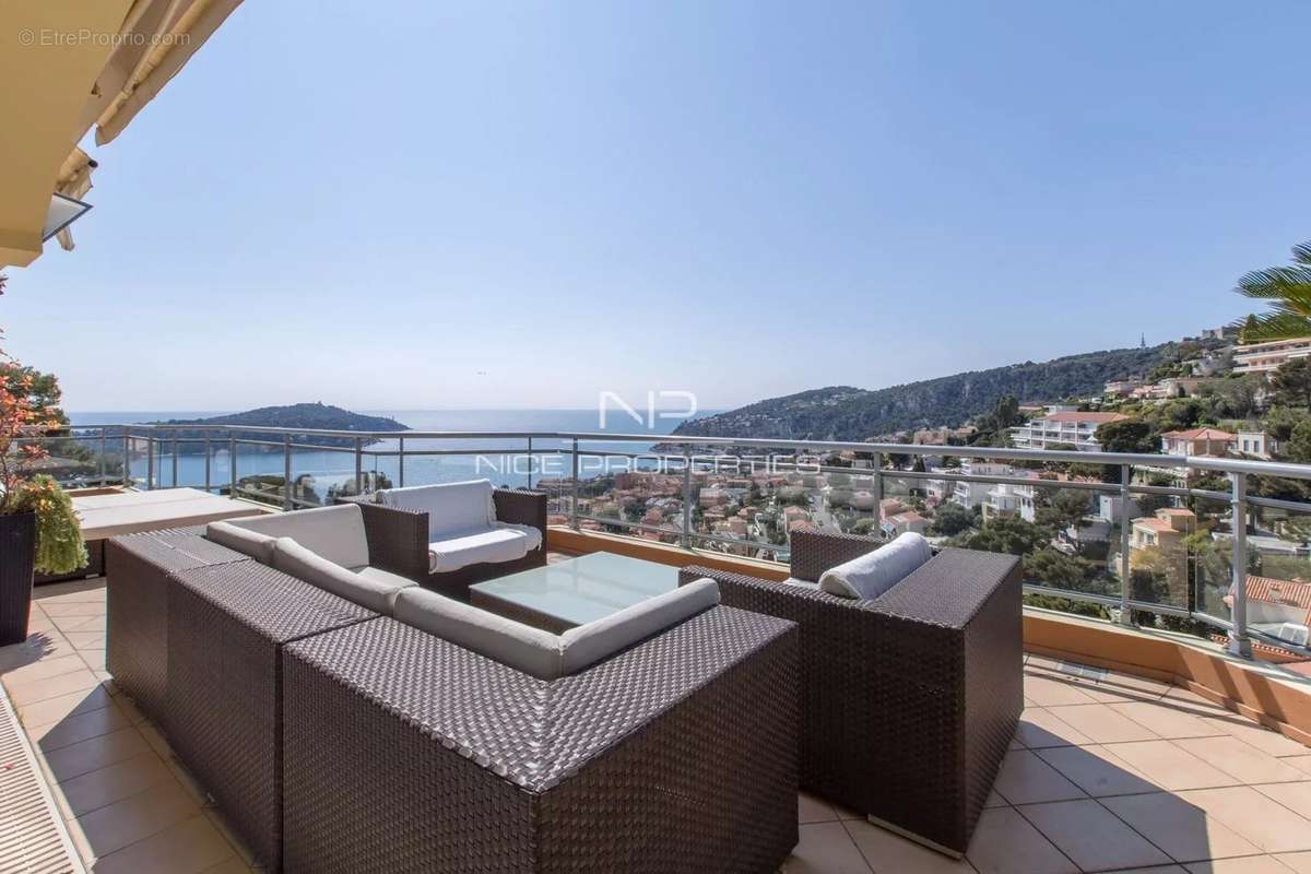 Appartement à VILLEFRANCHE-SUR-MER