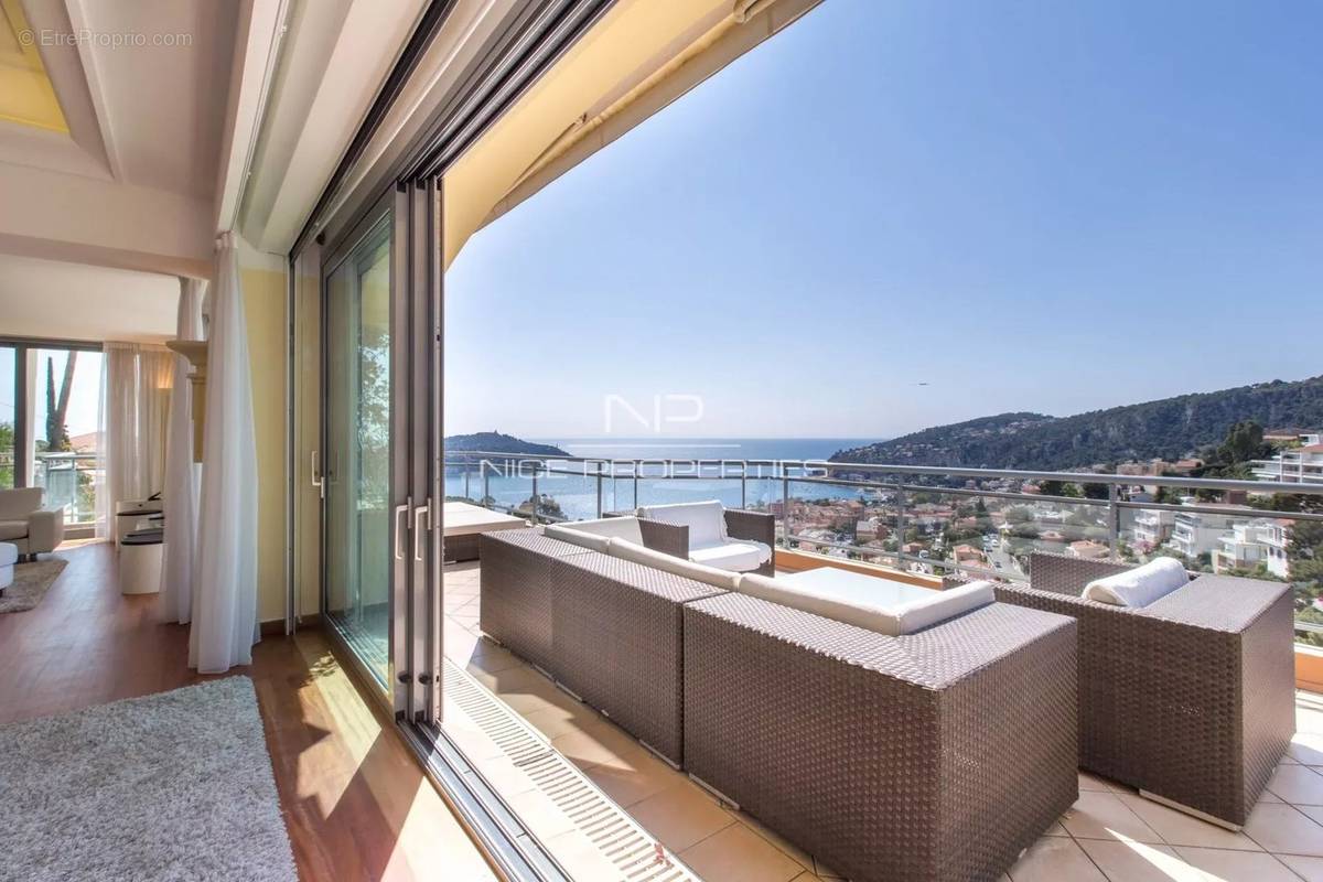 Appartement à VILLEFRANCHE-SUR-MER