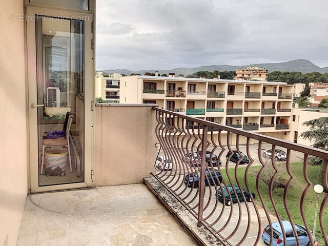 Appartement à SANARY-SUR-MER