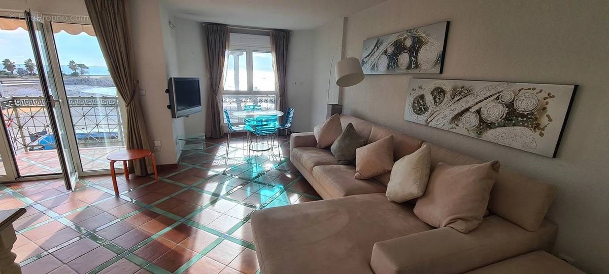 Appartement à MENTON