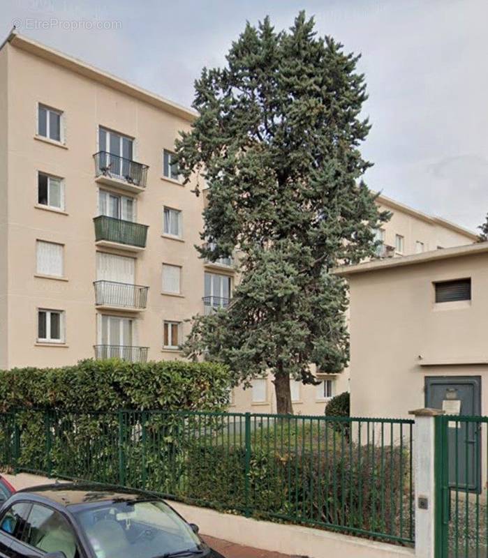 Appartement à LE BOURGET