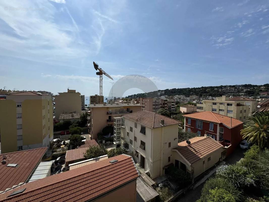 Appartement à ROQUEBRUNE-CAP-MARTIN