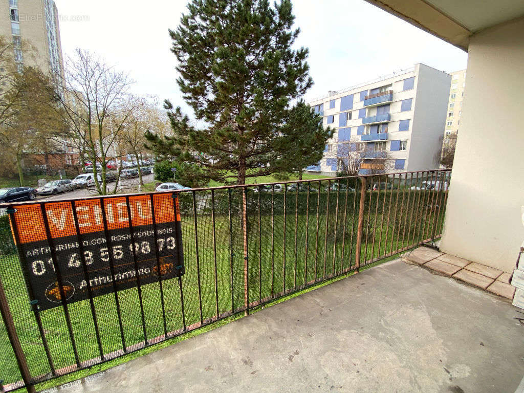 Appartement à ROSNY-SOUS-BOIS