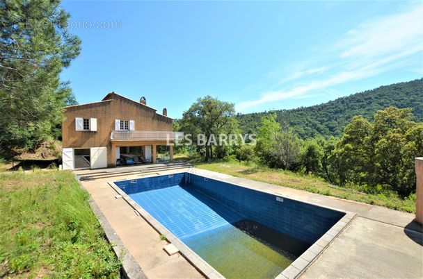 Maison à GRIMAUD