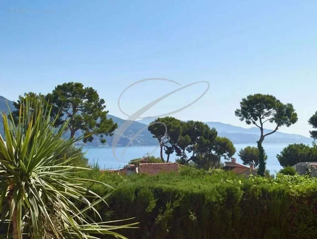 Maison à ROQUEBRUNE-CAP-MARTIN