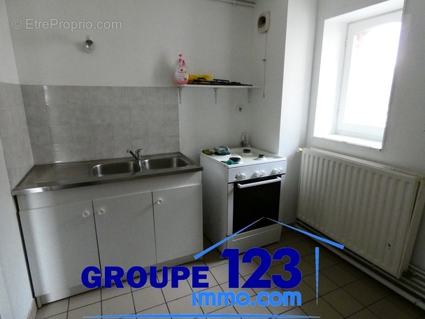 Appartement à BRIENON-SUR-ARMANCON