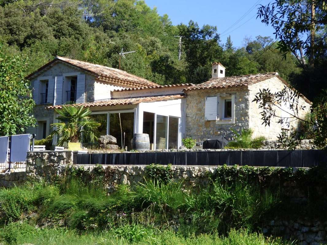 Maison à CLAVIERS