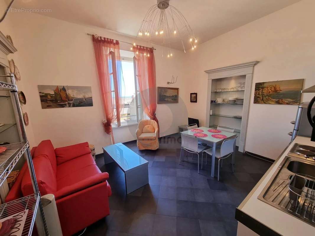 Appartement à MENTON