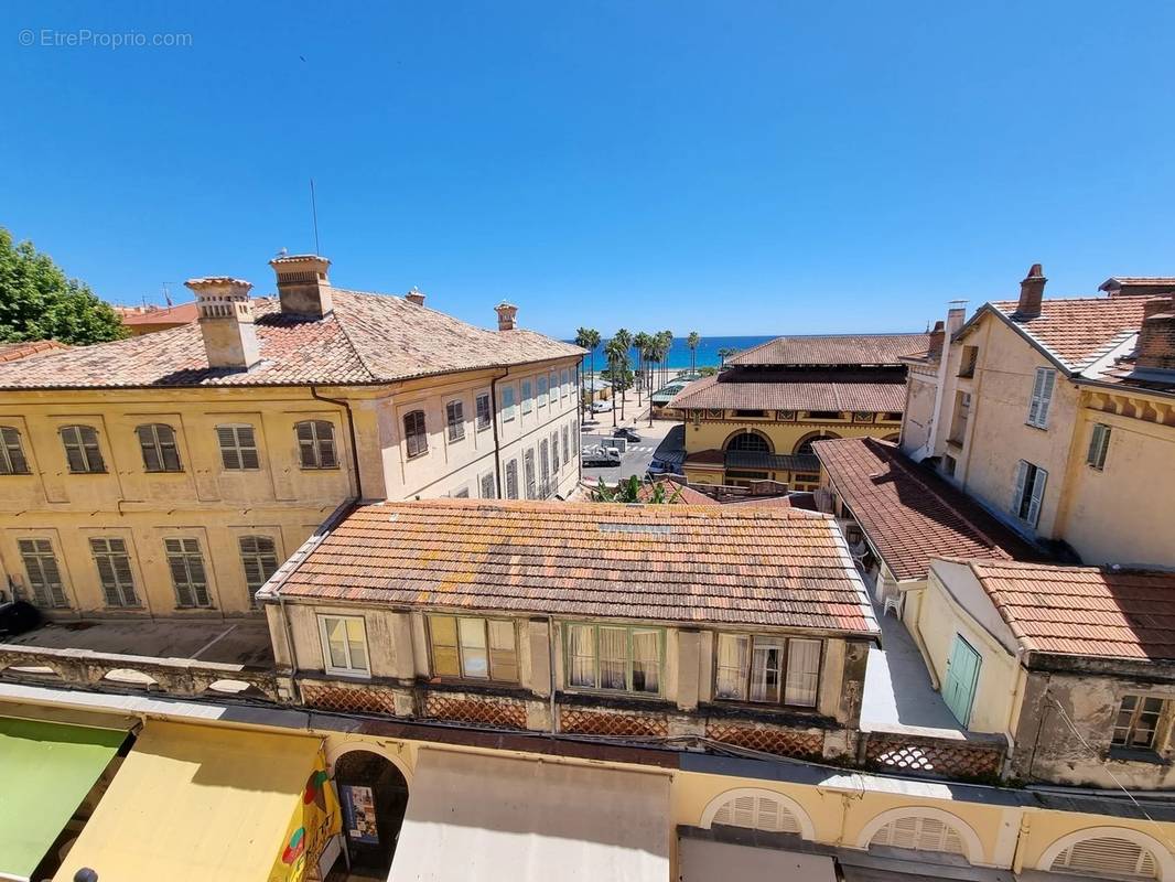 Appartement à MENTON