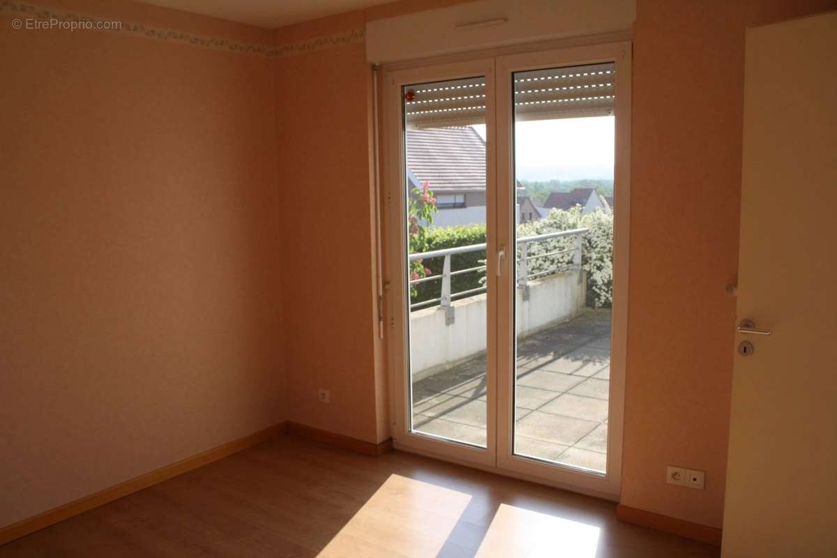 Appartement à ERNOLSHEIM-BRUCHE