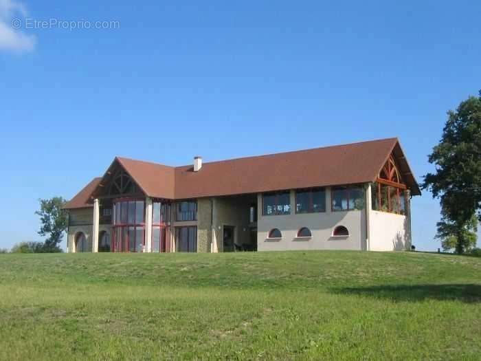 Maison à MONTLUCON