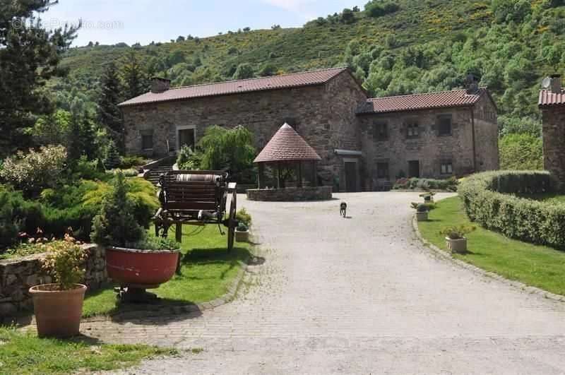 Maison à VIEILLE-BRIOUDE