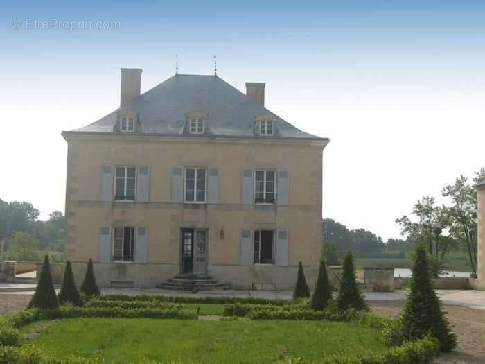 Maison à POITIERS