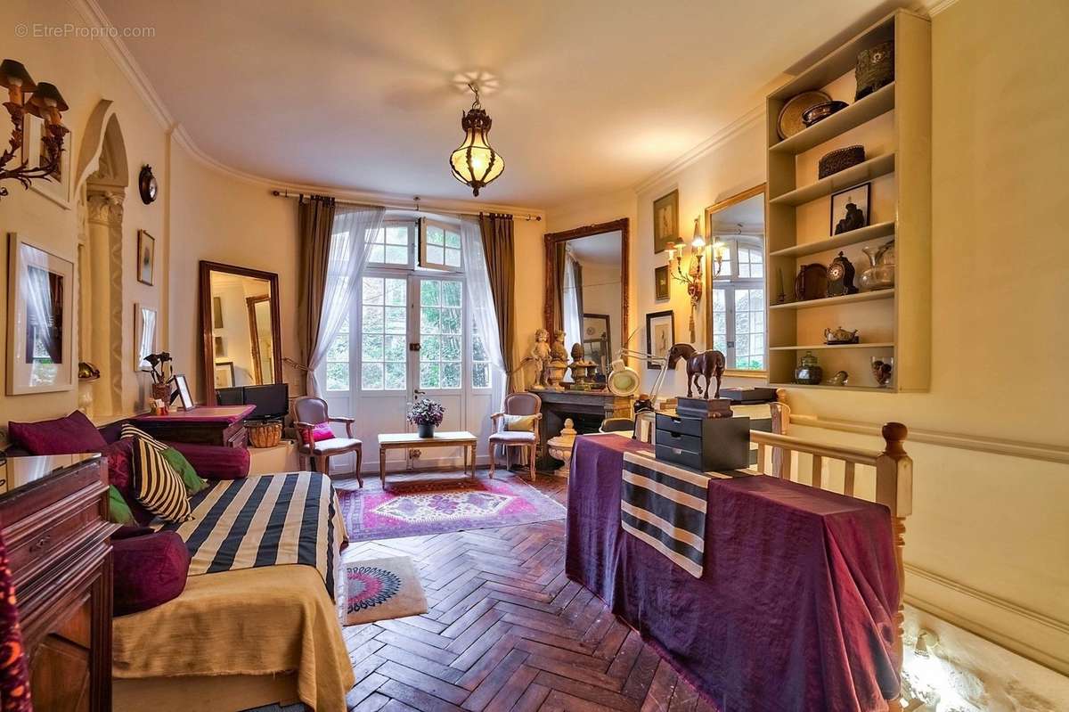 Appartement à PARIS-6E