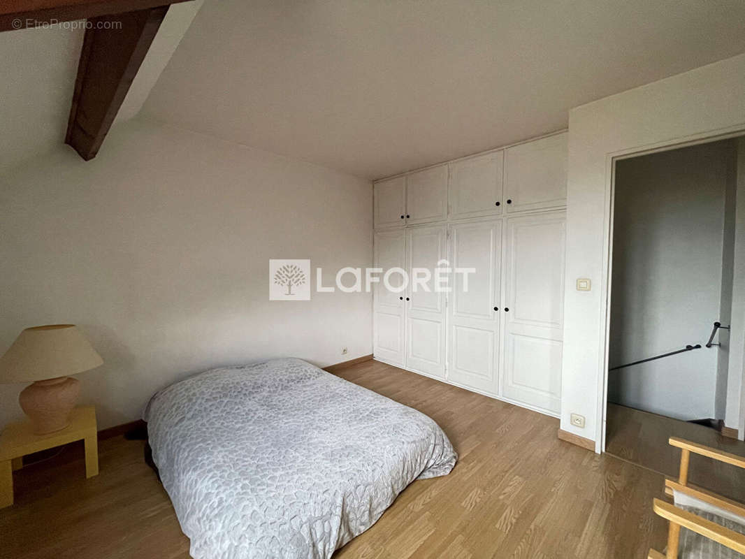 Appartement à MANTES-LA-JOLIE