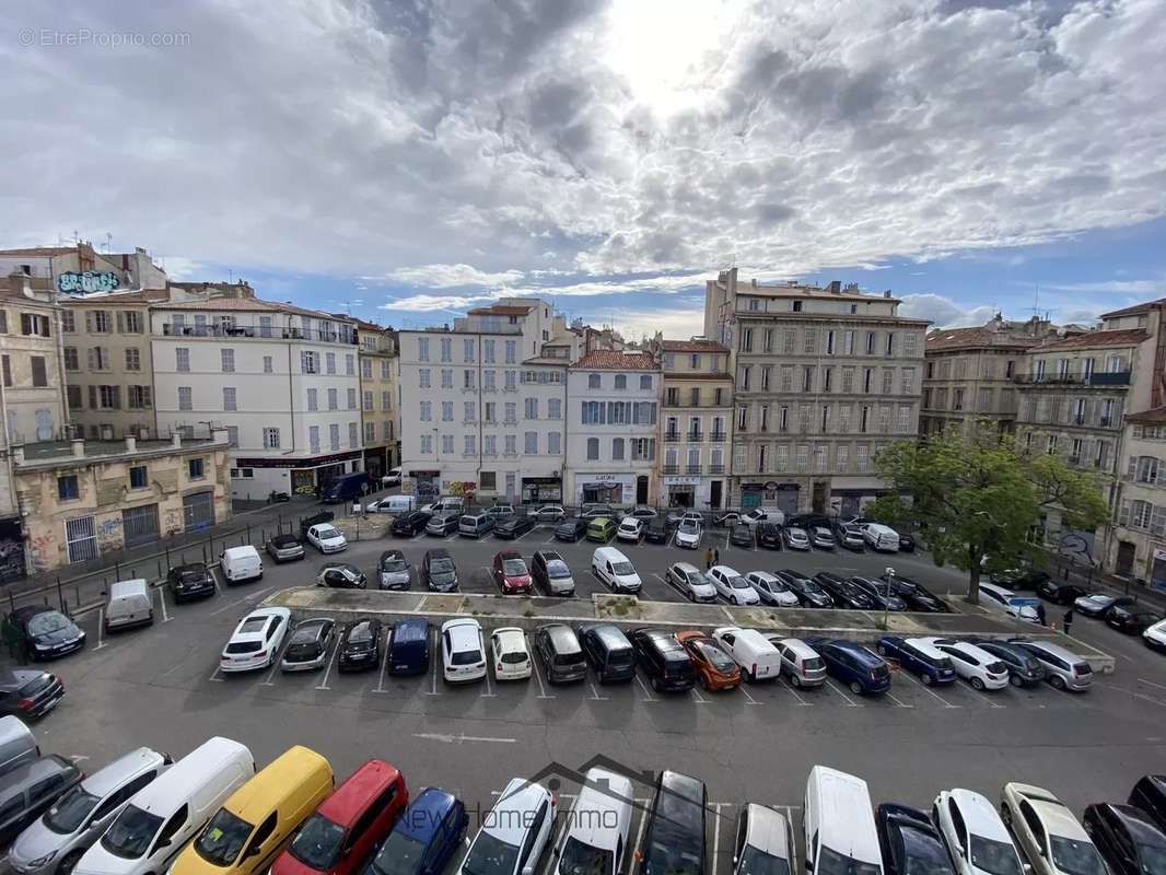 Appartement à MARSEILLE-1E