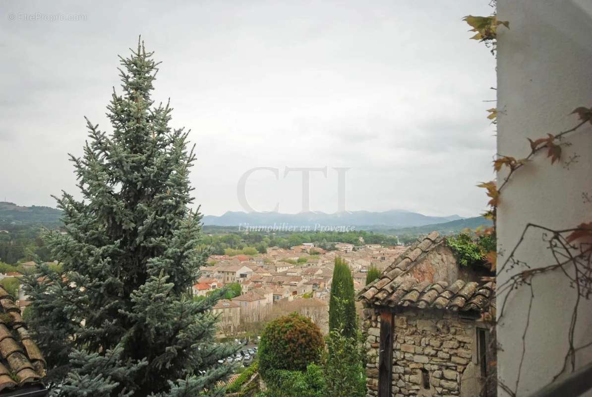 Maison à VAISON-LA-ROMAINE