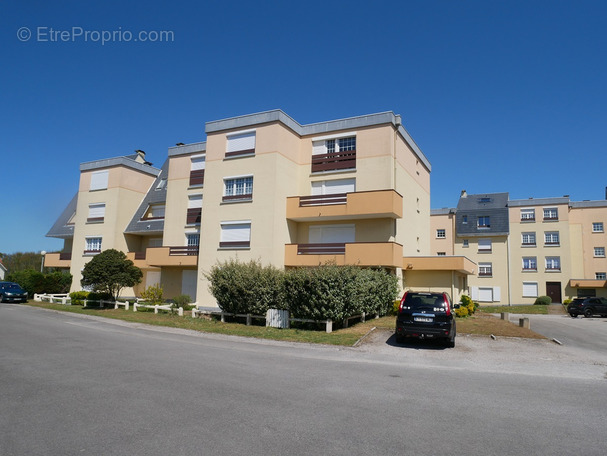 Appartement à CAMIERS