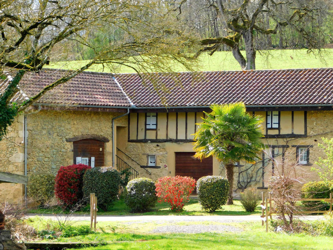 facade - Maison à MARCIAC