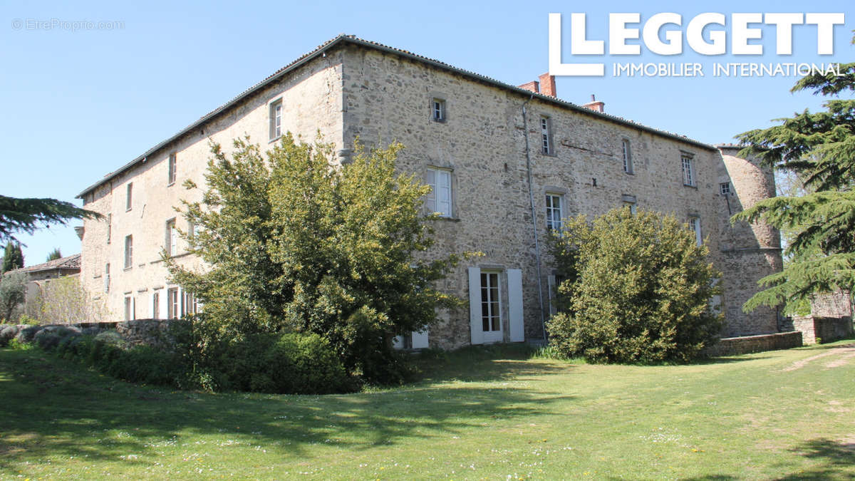 Appartement à SAINT-ANDEOL-LE-CHATEAU