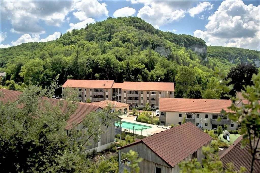 Appartement à LES EYZIES-DE-TAYAC-SIREUIL