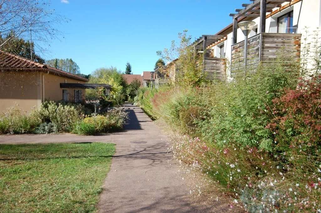 Appartement à LES EYZIES-DE-TAYAC-SIREUIL