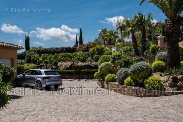 Maison à GRIMAUD