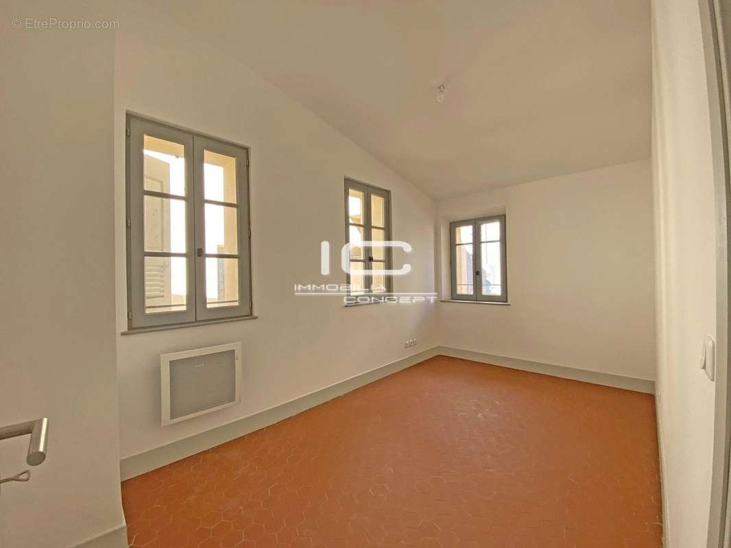 Appartement à GRASSE