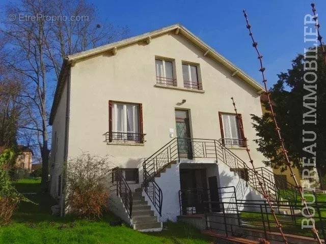 Maison à JOIGNY