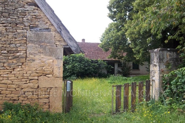 Maison à AUBAS