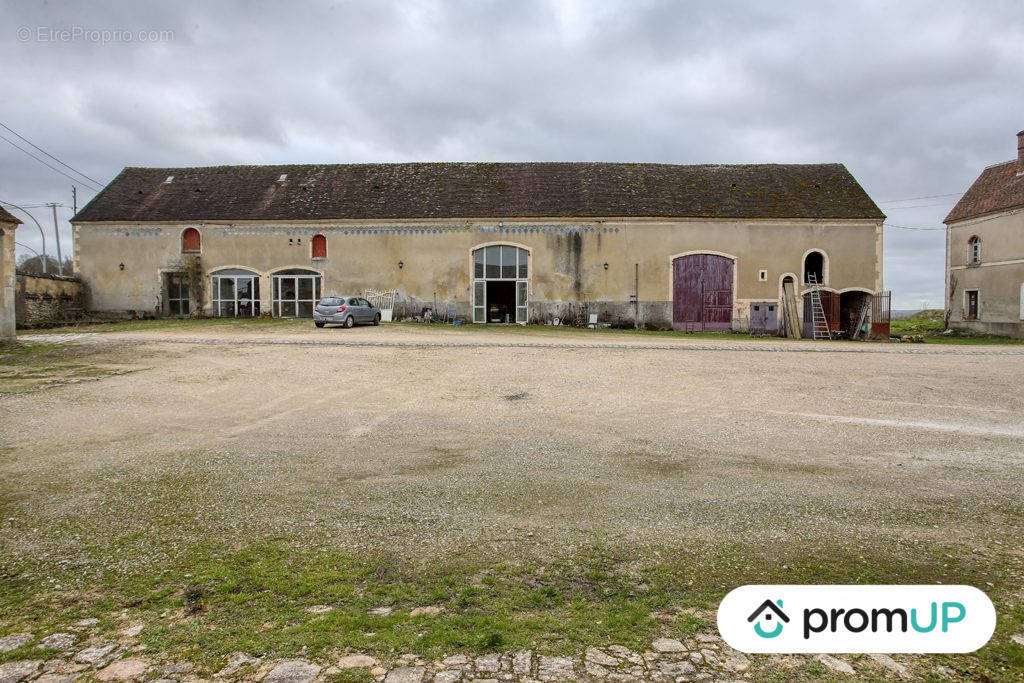 Maison à NOGENT-LE-ROTROU