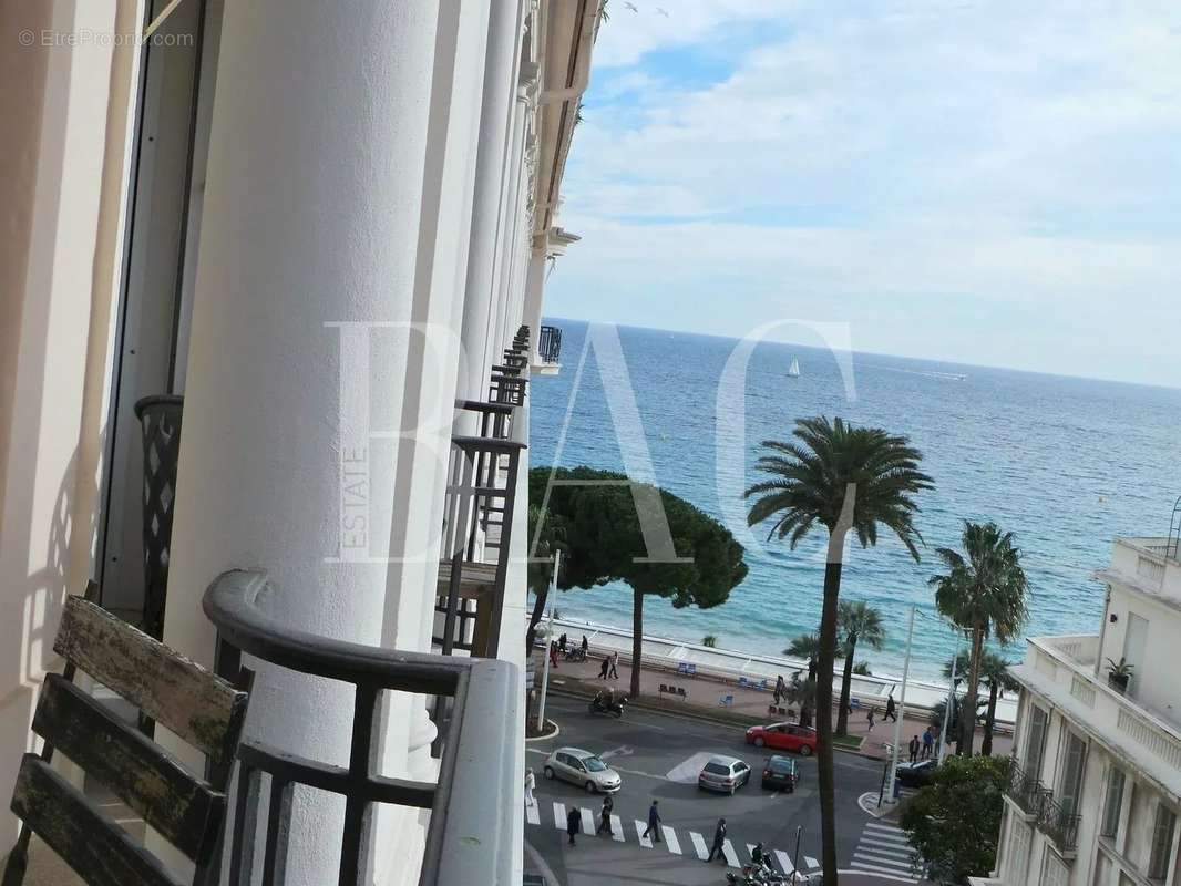 Appartement à CANNES