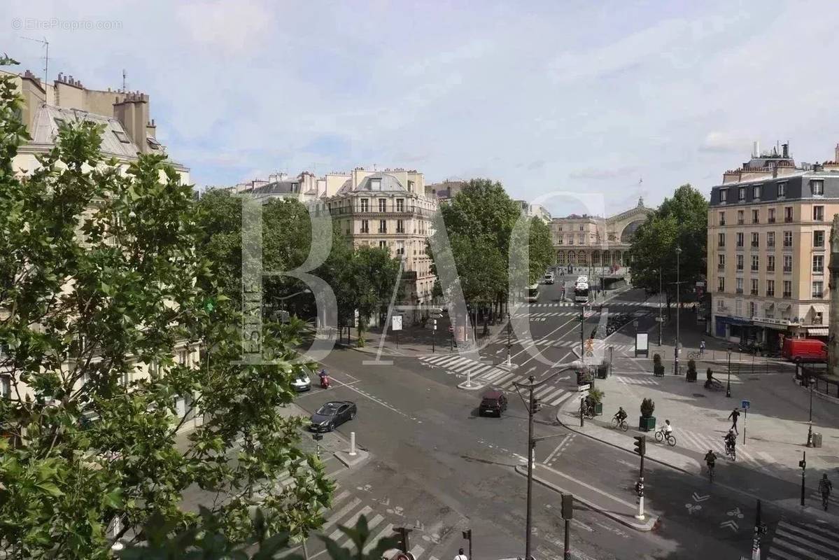 Appartement à PARIS-10E