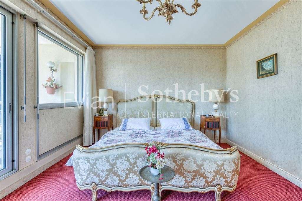 Appartement à EVIAN-LES-BAINS