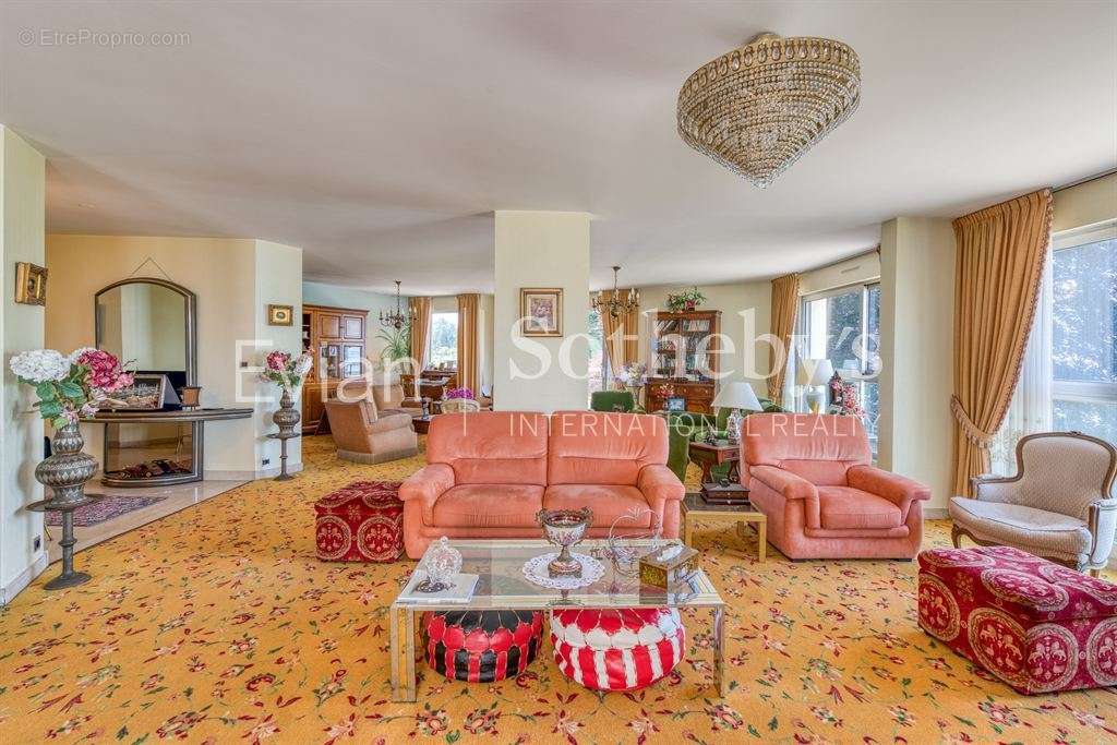 Appartement à EVIAN-LES-BAINS