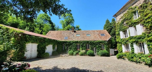 Maison à DOURDAN