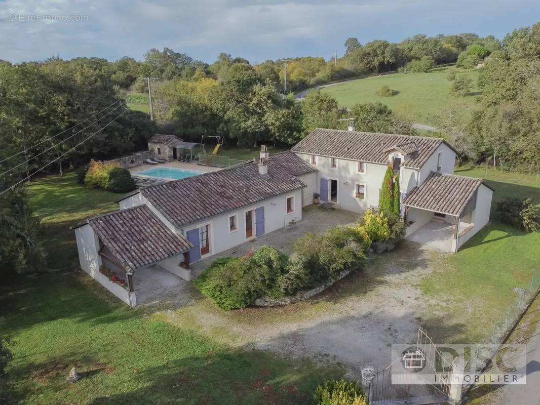 Maison à CAYLUS